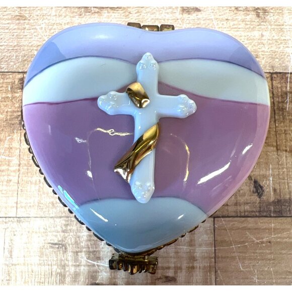 Heart-Shaped Ceramic Trinket Box With Cross & Gold Accents - Picture 2 of 7